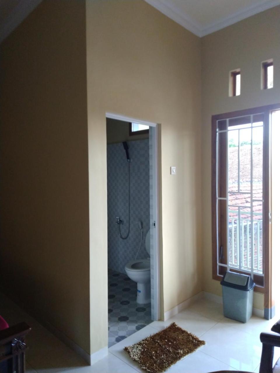 R3 Brawijaya Homestay Бануванги Екстериор снимка