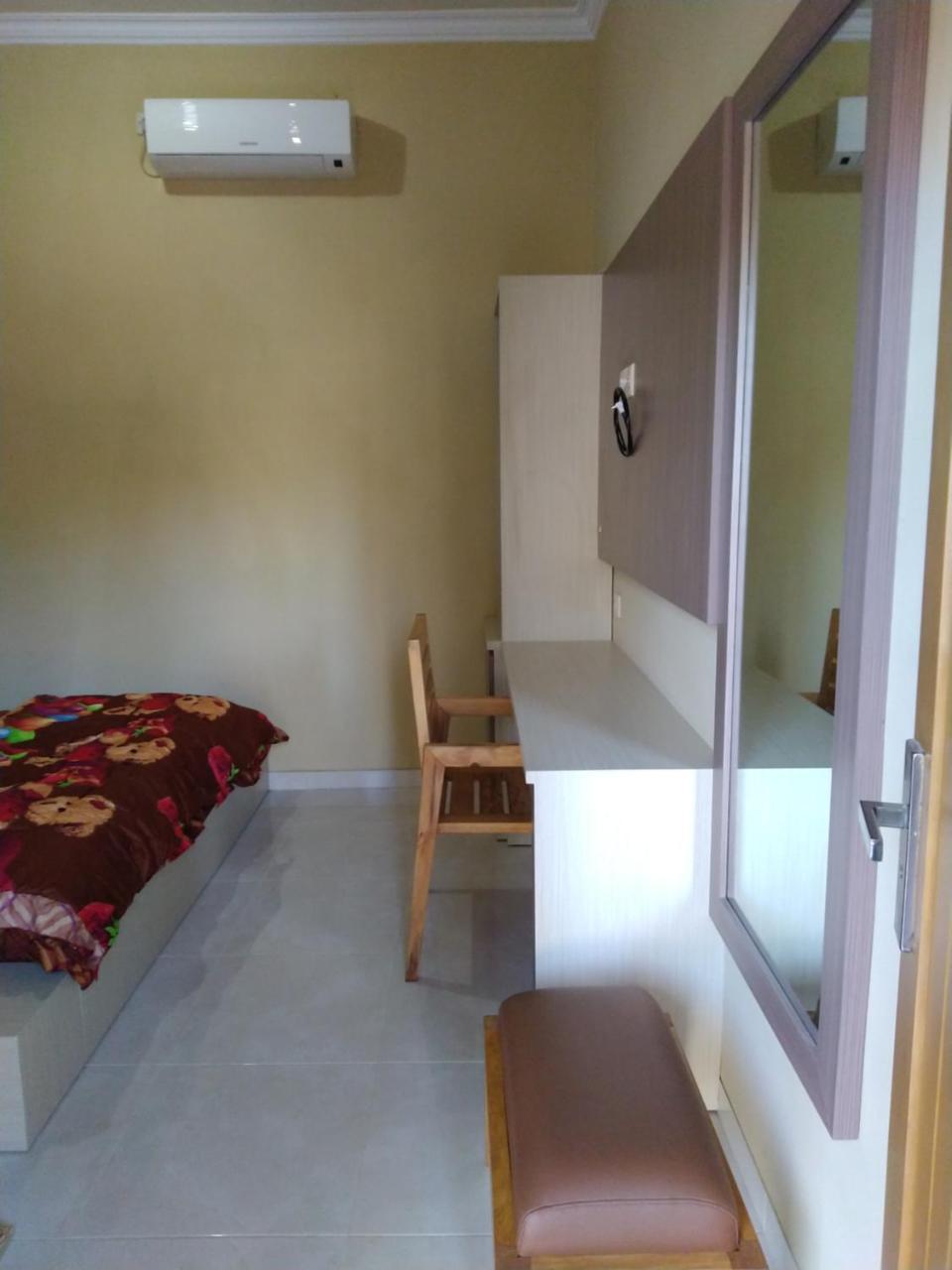 R3 Brawijaya Homestay Бануванги Екстериор снимка