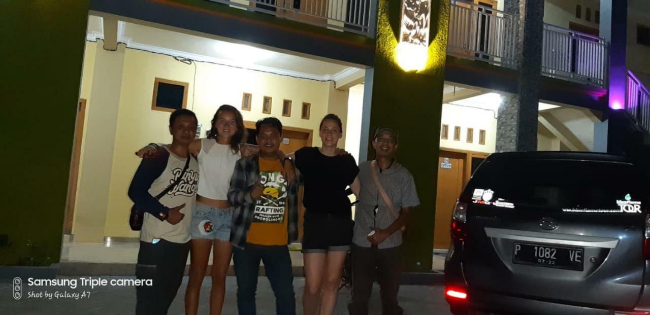 R3 Brawijaya Homestay Бануванги Екстериор снимка