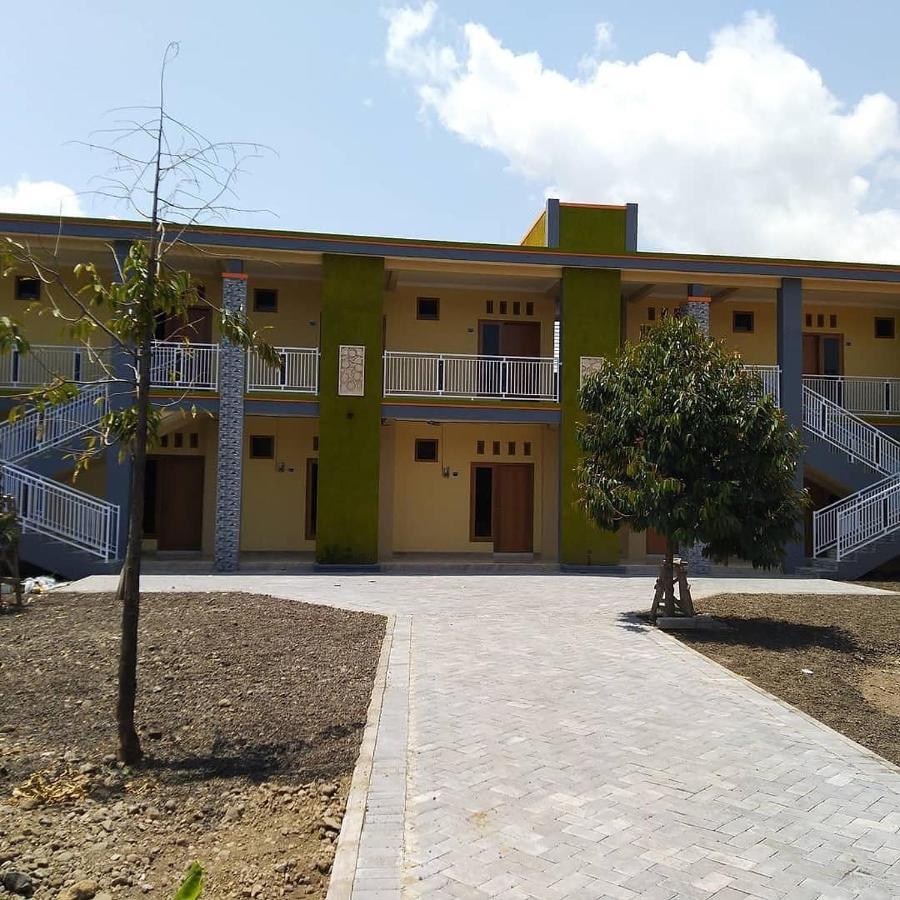 R3 Brawijaya Homestay Бануванги Екстериор снимка