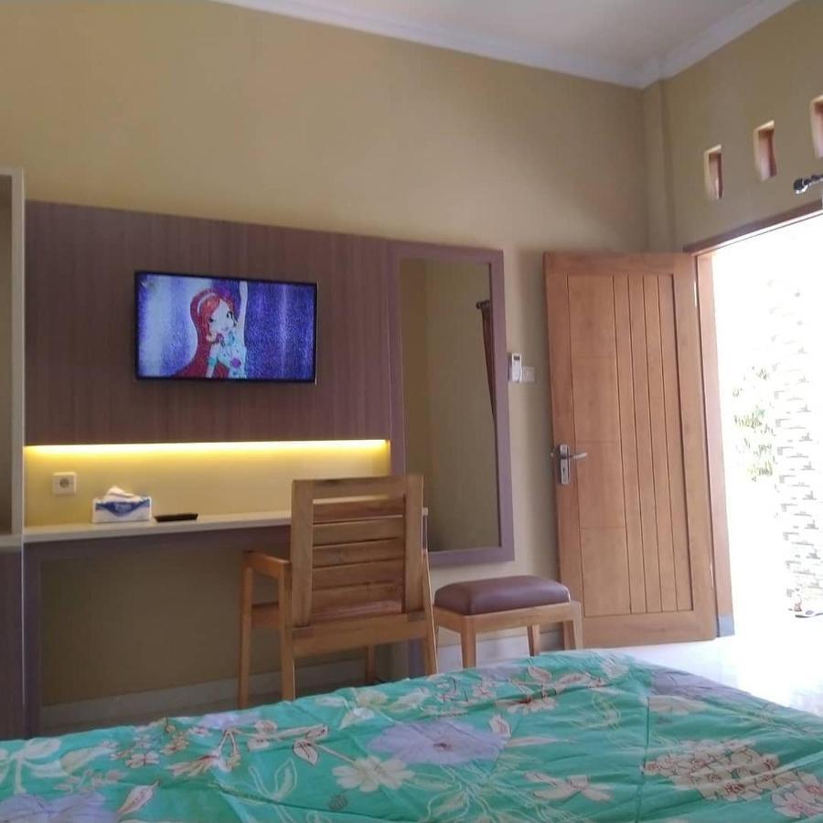 R3 Brawijaya Homestay Бануванги Екстериор снимка